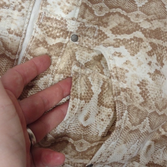a.n.a snake print jeans size 16 cotton tan beige - Picture 9 of 9
